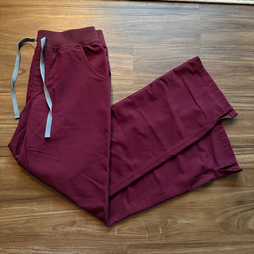 Figs High Waisted Isabel Wide Leg Scrub Pant